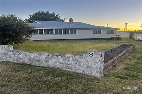 Property photo of 8 Matthew Street Stanthorpe QLD 4380