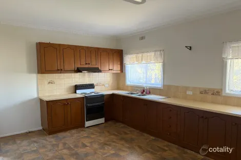 Property photo of 24 Eighth Street Mildura VIC 3500