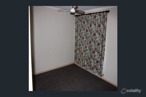 Property photo of 10 Knightsbridge Court Somerville VIC 3912