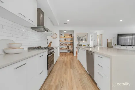 Property photo of 8 Corella Court Moama NSW 2731