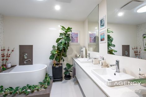 Property photo of 20/6 Gemstone Boulevard Carine WA 6020