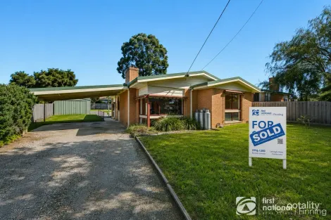 Property photo of 8 Seagull Close Blind Bight VIC 3980