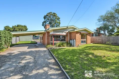 Property photo of 8 Seagull Close Blind Bight VIC 3980