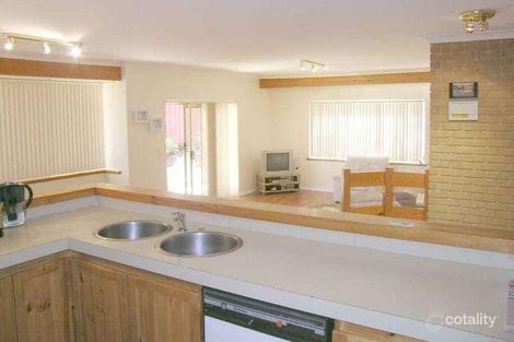 Property photo of 33 Lakeshore Close Ballajura WA 6066