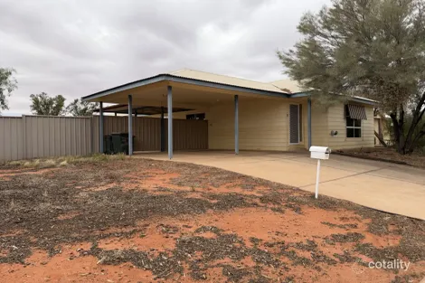 Property photo of 32 Pine Crescent Roxby Downs SA 5725