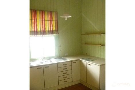 Property photo of 54 Morehead Avenue Norman Park QLD 4170