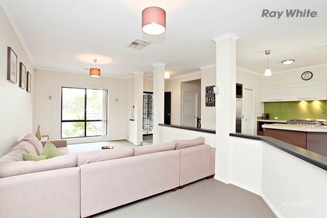 Property photo of 18 Whitmore Place Hillside VIC 3037