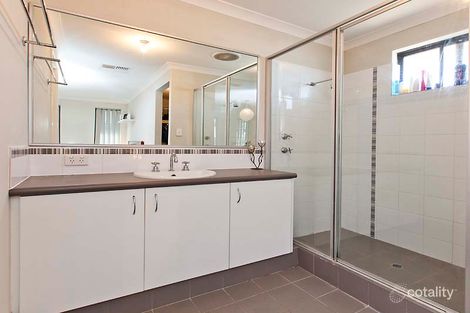 Property photo of 16 Astrolabe Way Swan View WA 6056