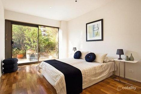 Property photo of 4/238 The Avenue Parkville VIC 3052