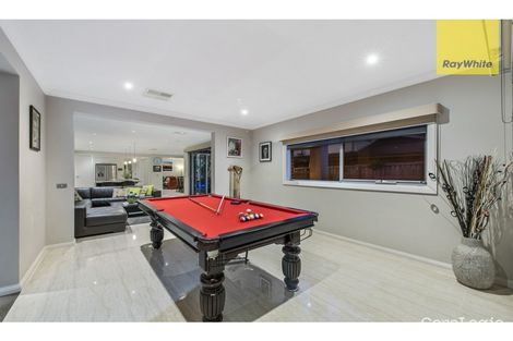 Property photo of 29 Coogee Drive Taylors Hill VIC 3037