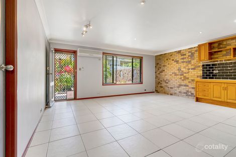 Property photo of 2/35 Besham Parade Wynnum QLD 4178