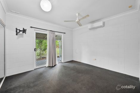 Property photo of 18 Endeavour Road Bluewater Park QLD 4818