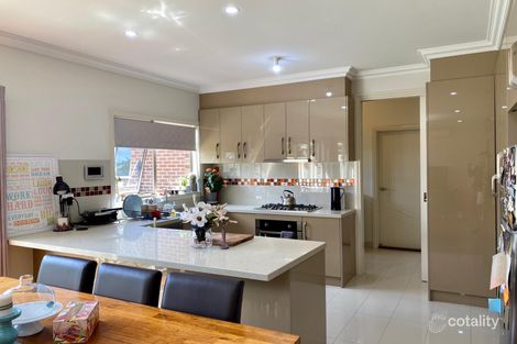 Property photo of 2/72 Greenhill Road Greensborough VIC 3088