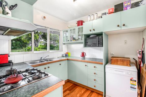 Property photo of 2 Aberfeldy Street Kenmore QLD 4069