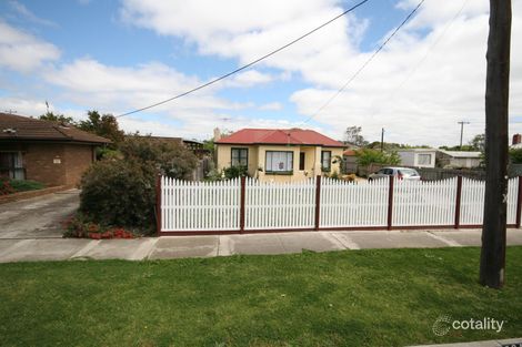 102 Wilsons Rd, Newcomb, VIC 3219