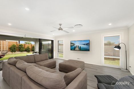 Property photo of 92 Lindeman Circuit Pimpama QLD 4209