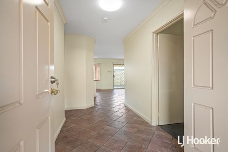 Property photo of 5/11 Highbury Crescent Beckenham WA 6107