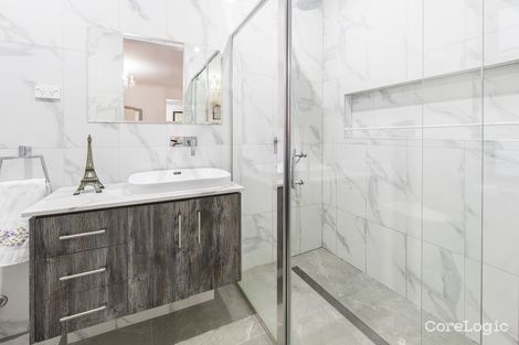 Property photo of 18 Picardy Way Wollert VIC 3750