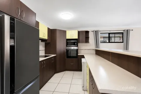 Property photo of 3 Amity Drive Rothwell QLD 4022