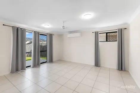 Property photo of 3 Amity Drive Rothwell QLD 4022
