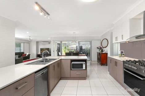 Property photo of 45 Sylvateere Crescent Wakerley QLD 4154