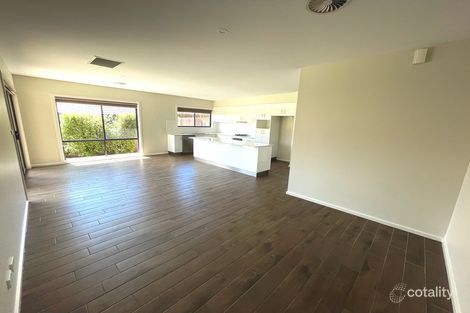 Property photo of 15 Munjuwa Street Ngunnawal ACT 2913