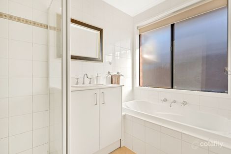 Property photo of 1/3 Medway Road Craigieburn VIC 3064