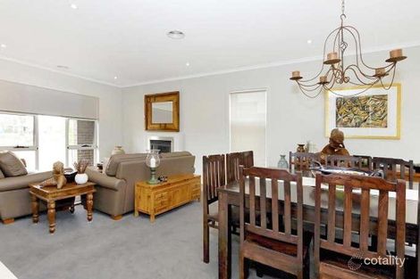 Property photo of 8 Woodhall Court Heatherton VIC 3202