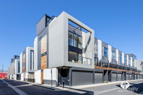 Property photo of 1 Candle Road Port Melbourne VIC 3207