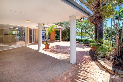 Property photo of 56 Port Jackson Boulevard Clear Island Waters QLD 4226