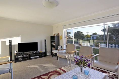 Property photo of 2/41 Rugby Street Belmont VIC 3216