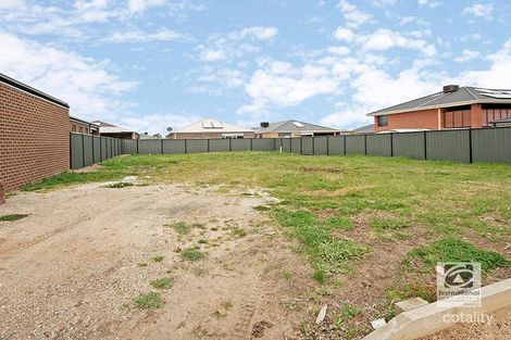 Property photo of 38 Connewara Crescent Clyde North VIC 3978