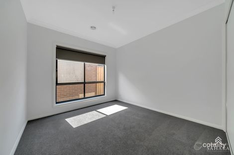 Property photo of 4 Hyams Way Truganina VIC 3029