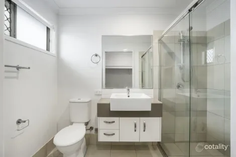 Property photo of 16 William Boulevard Pimpama QLD 4209