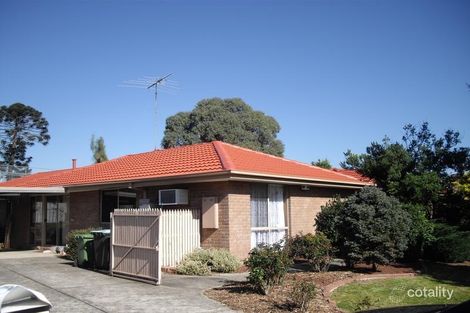 Property photo of 8 Finchley Court Endeavour Hills VIC 3802