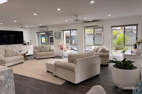 Property photo of 27 Pineview Drive Beerwah QLD 4519