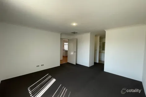 Property photo of 12 Greenslade Crescent Ellenbrook WA 6069