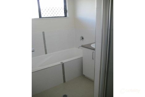 Property photo of 26 Epping Way Mount Low QLD 4818