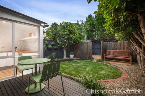 Property photo of 15 Robert Street Elwood VIC 3184