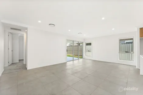 Property photo of 48 Holroyd Street Albion Park NSW 2527