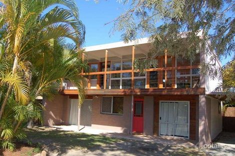 22 Dotterel Dr, Burleigh Waters, QLD 4220