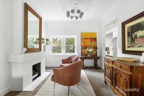 Property photo of 210 Waverley Road Malvern East VIC 3145