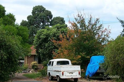 15 Naylor Pl, Lesmurdie, WA 6076