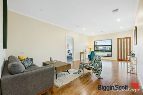 Property photo of 58 Seagrass Crescent Point Cook VIC 3030