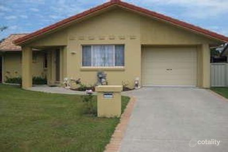 1/2 Paula Ct, Pottsville, NSW 2489