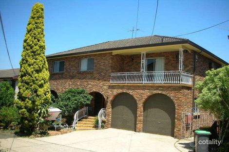 Property photo of 13 Salamander Place Mount Lewis NSW 2190