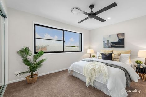 Property photo of 2/14 Deviney Street Morningside QLD 4170