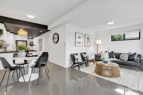Property photo of 1/21 Yeronga Street Yeronga QLD 4104