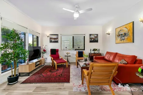 Property photo of 3/81 Miller Street Urangan QLD 4655