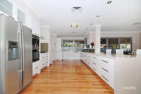 Property photo of 17 Grey-Smith Gardens Woodvale WA 6026